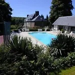 Hotel Chateau Du Landel, The Originals Relais Bézancourt